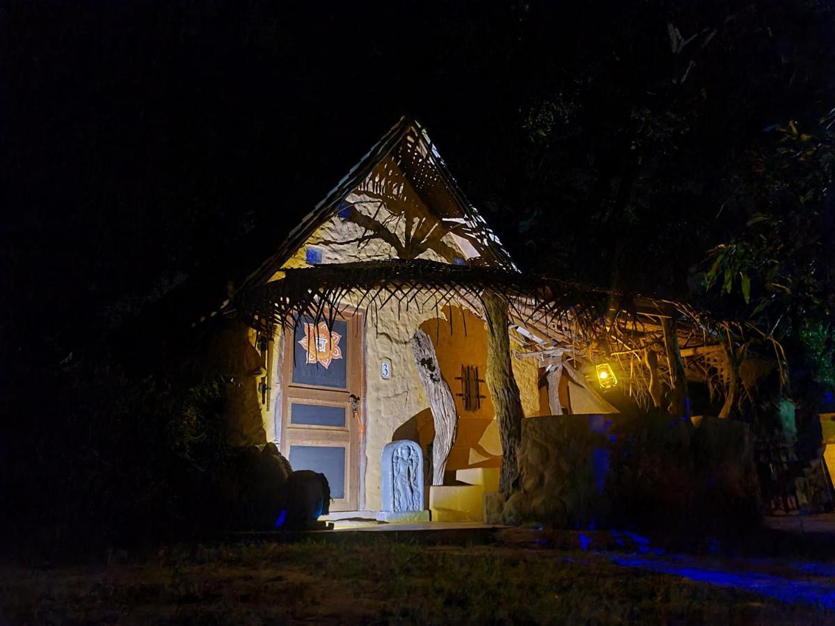 Humbhaha Jungle Yala Nature Eco Resort Kataragama Exteriör bild